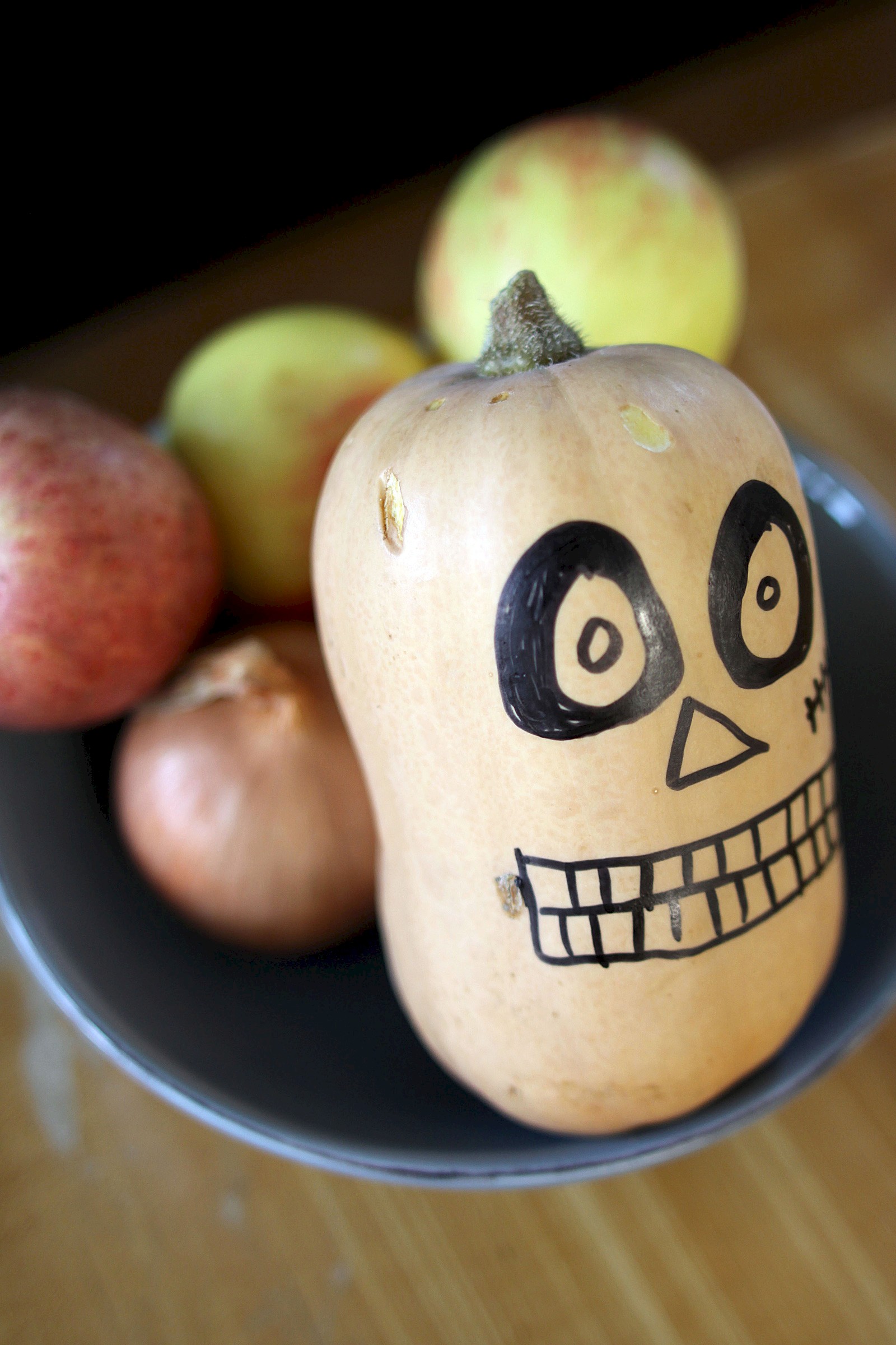 Tarte flambée with porcini mushrooms, pumpkin and apple