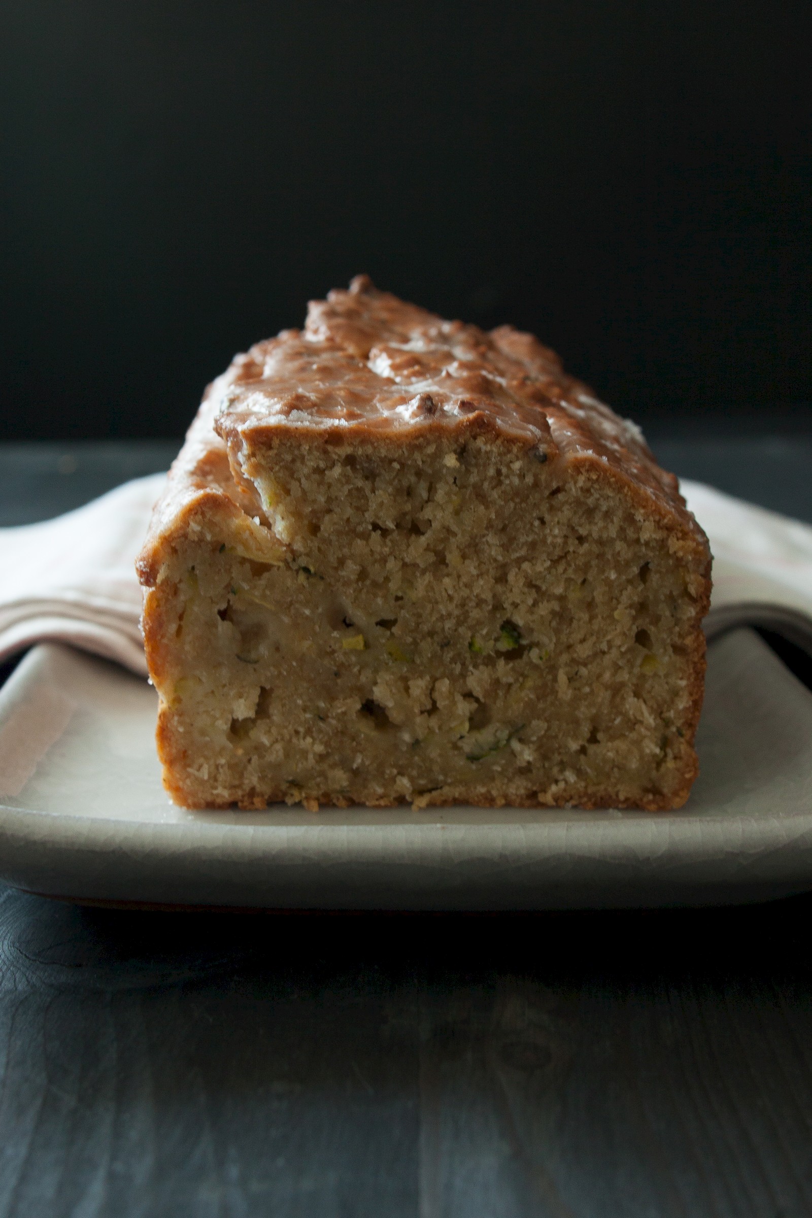 Zucchetti-Brot mit Kokos und Limette