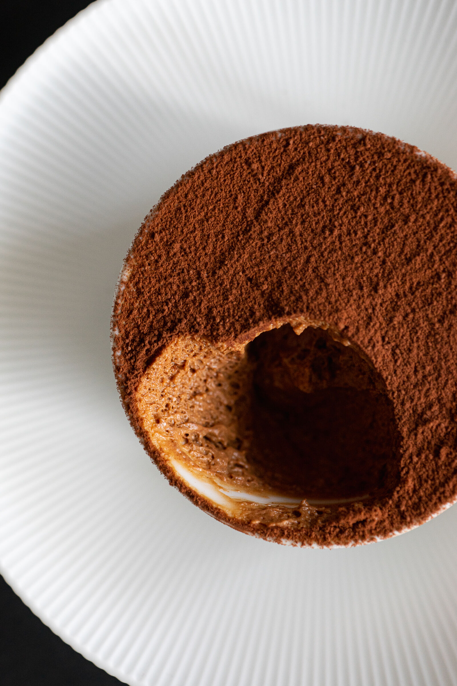 Schokoladenmousse mit Crème fraîche