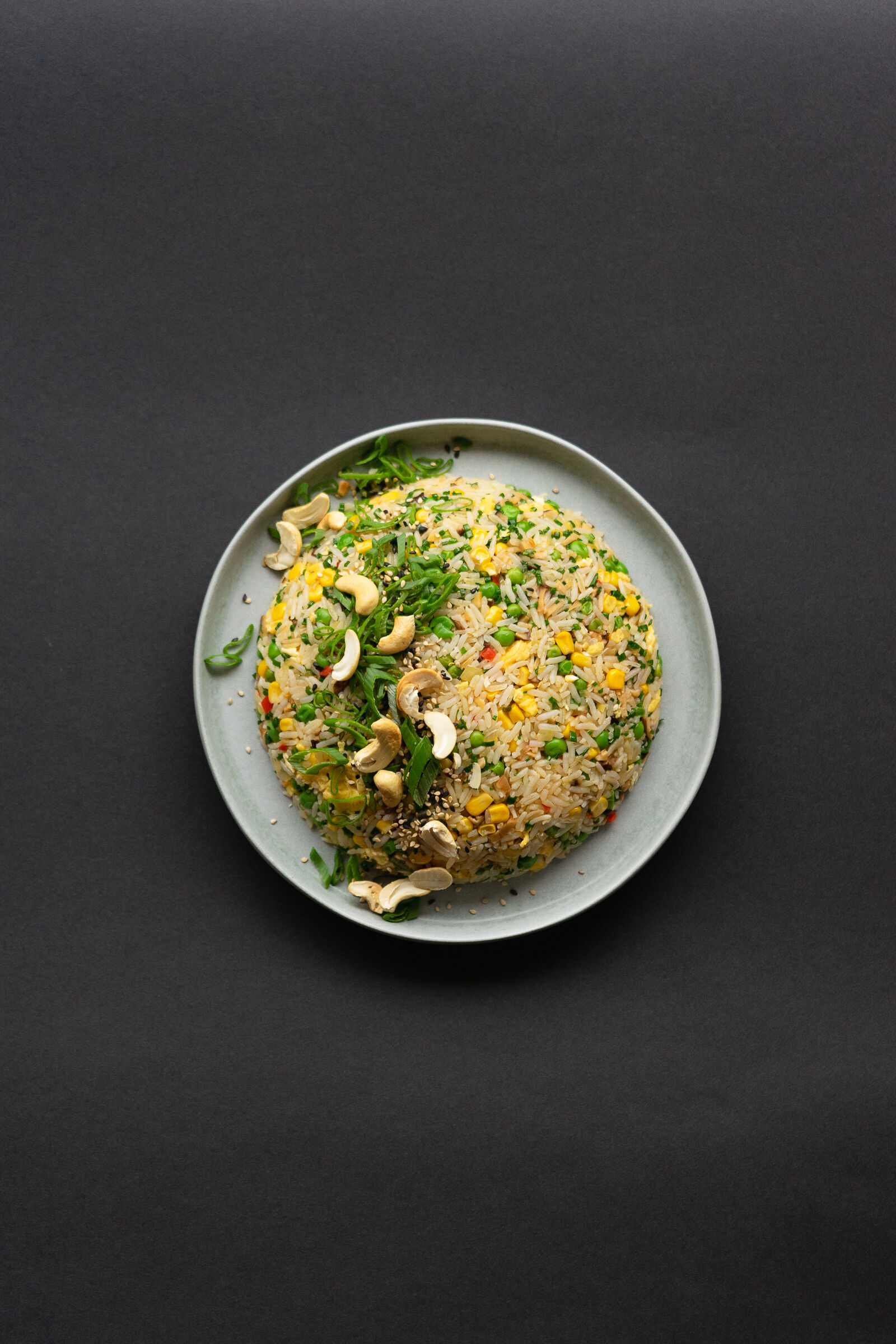 Gebratener Reis mit Gemüse, Shiitake-Pilze und Ei