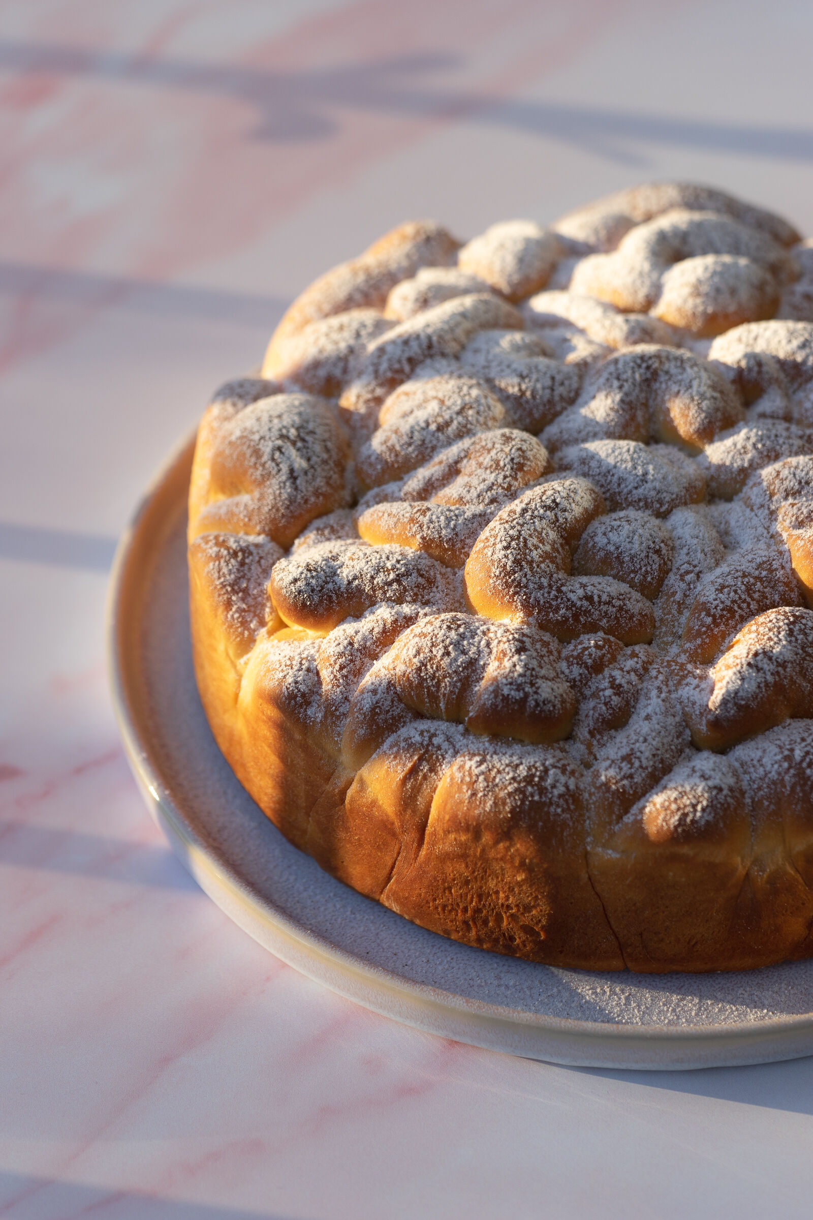 Brioche mit beurre noisette und Zimtzucker