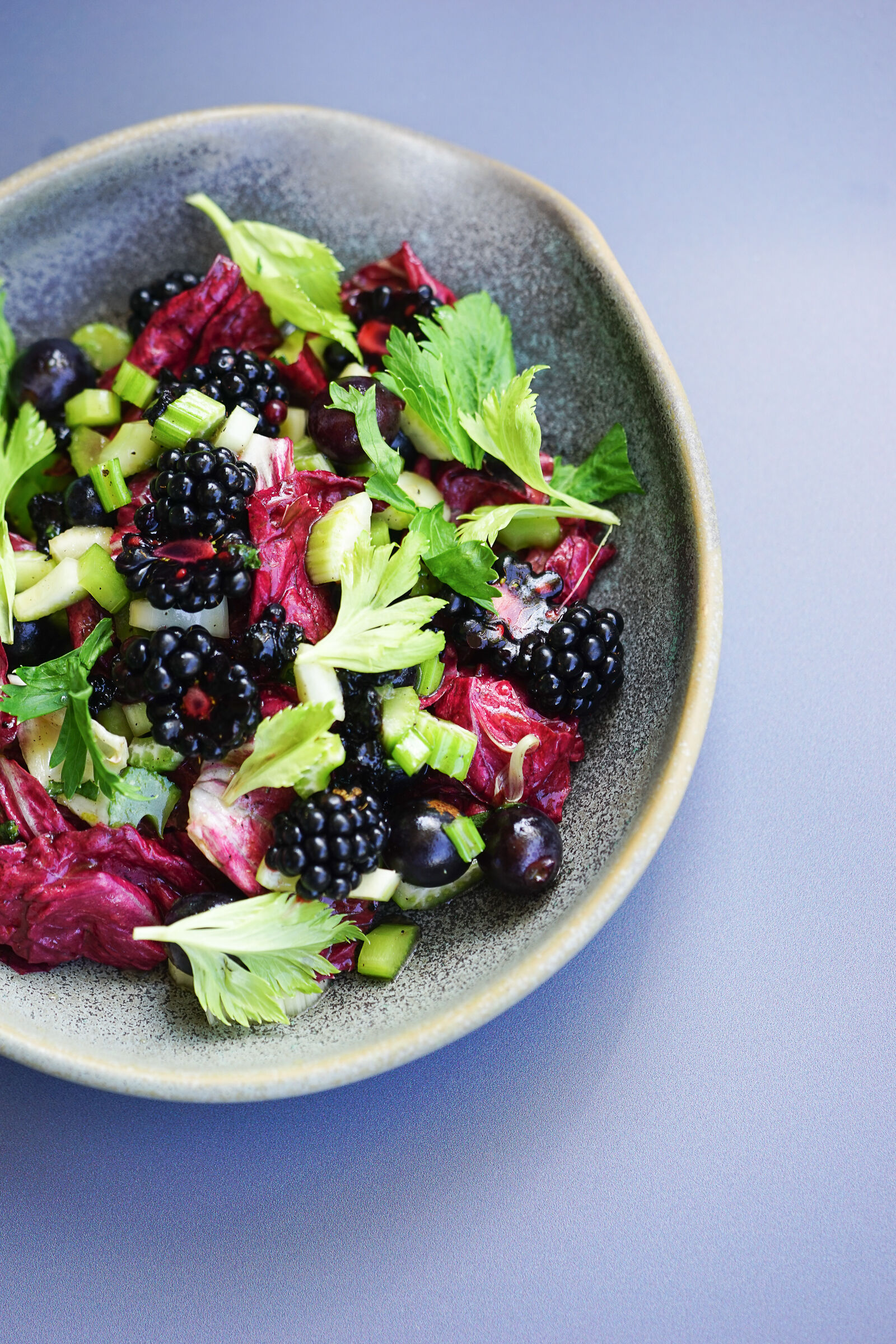 Celery salad with blackberries, grapes and Cicorino rosso
